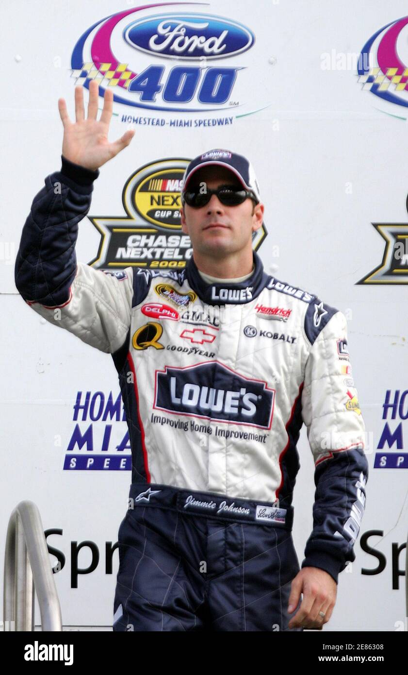 Jimmie Johnson Waves To The Crowd At The Nextel Cup Series Ford 400 At 