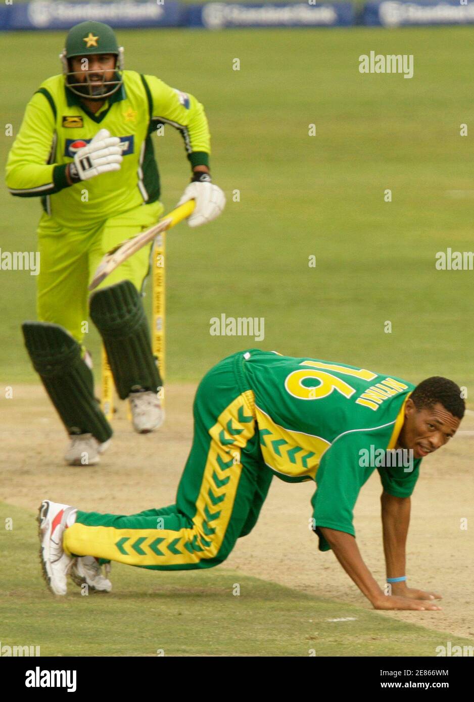 Inzamam ul haq l hi-res stock photography and images - Alamy