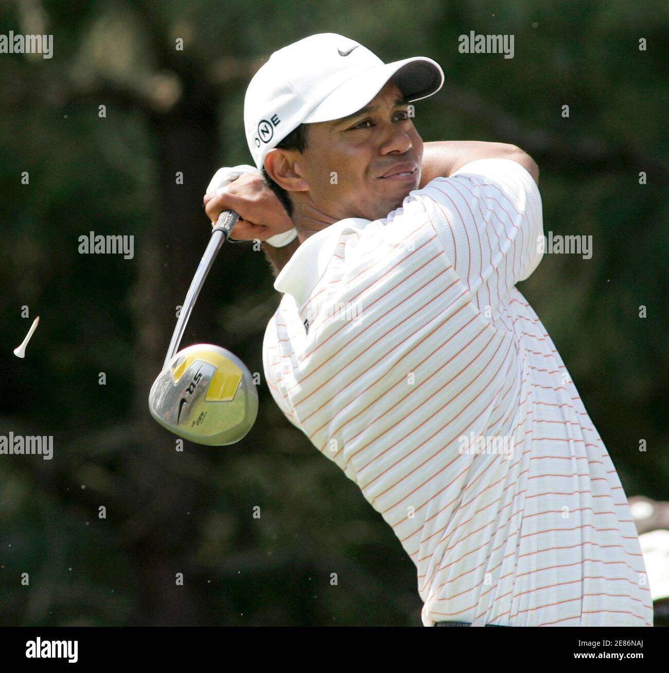 Tiger Woods tees off on the ninth hole during the third round of play at The Players Championship golf tournament in Ponte Vedra Beach, Florida May 12, 2007. REUTERS/Rick Fowler (UNITED STATES) Stock Photo