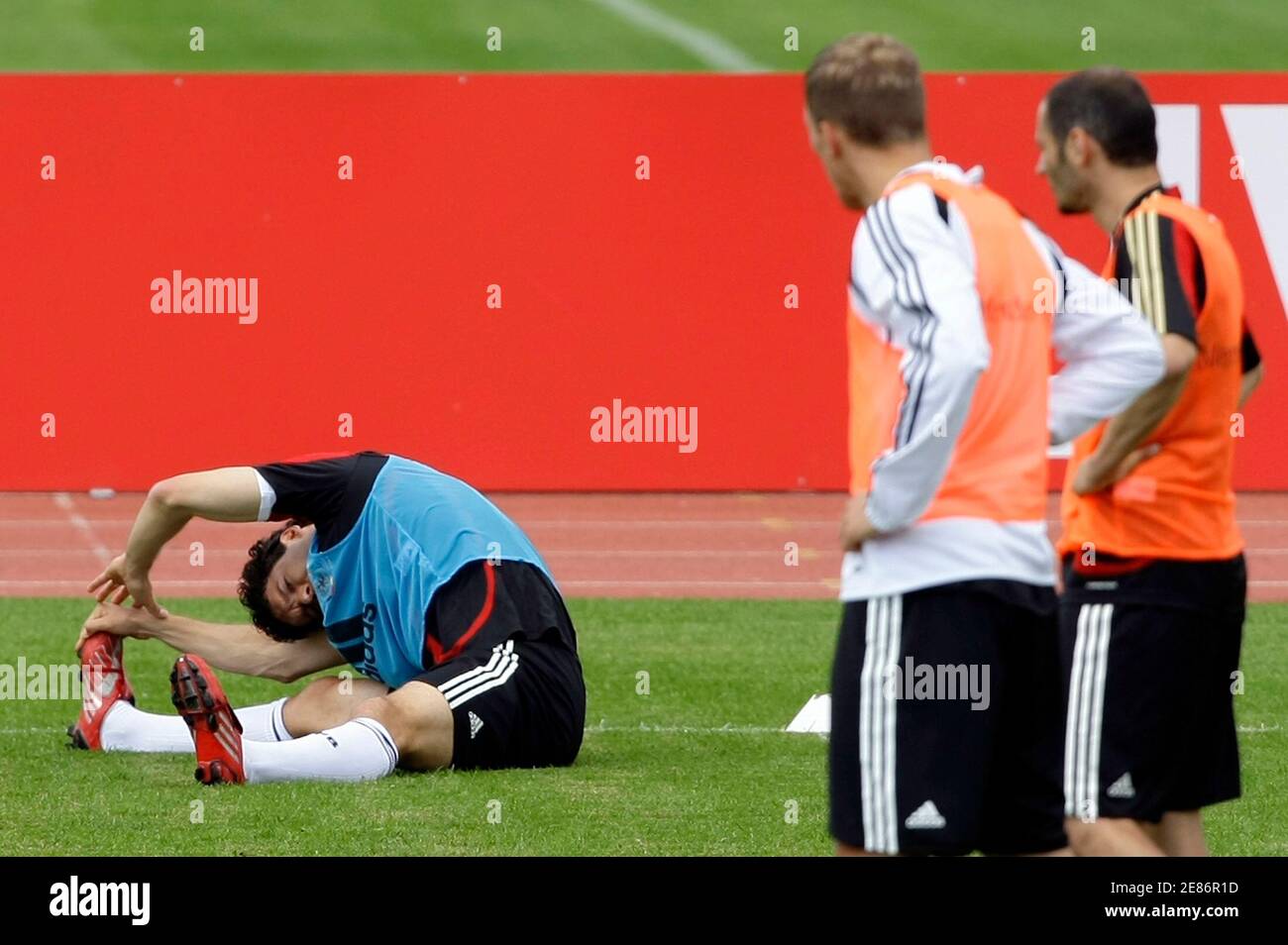 Oliver neuville german national team hires stock photography and