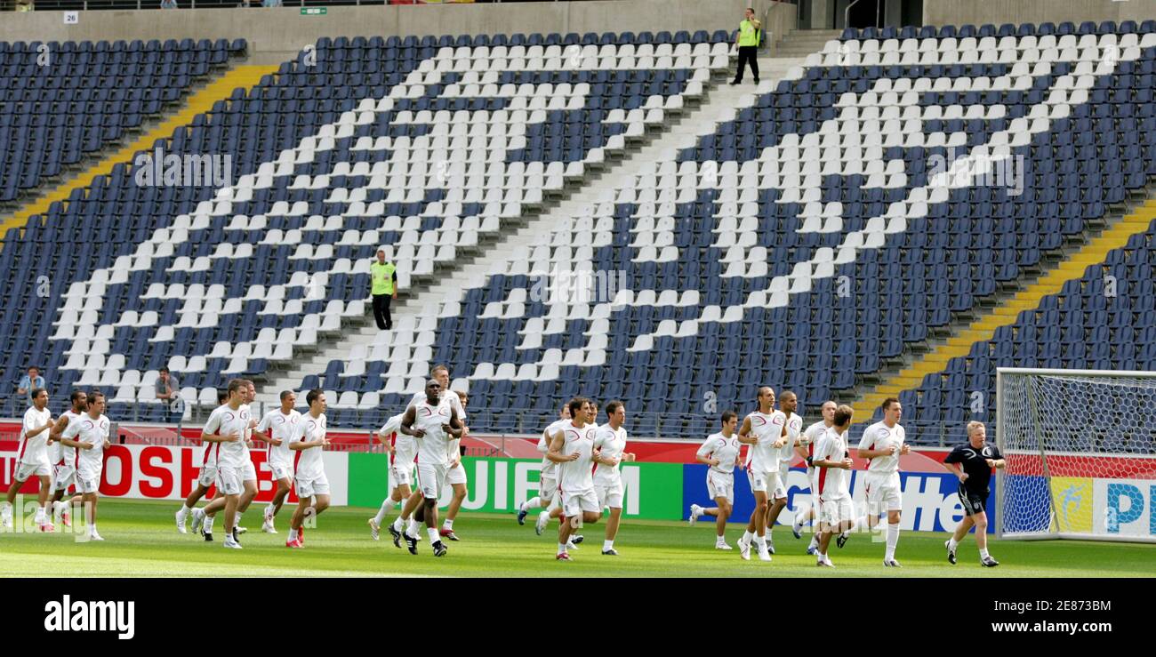 England National Soccer Team High Resolution Stock Photography And Images Alamy