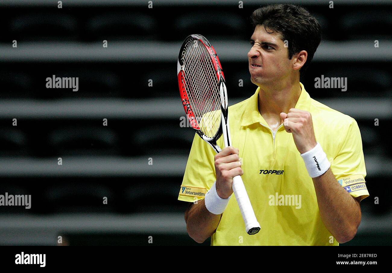 Thomaz Bellucci of Brazil reacts during his Davis Cup tennis match against  Mario Ancic of Croatia during their Davis Cup tennis match in Croatia's  Adriatic port of Zadar September 19, 2008. REUTERS/Nikola