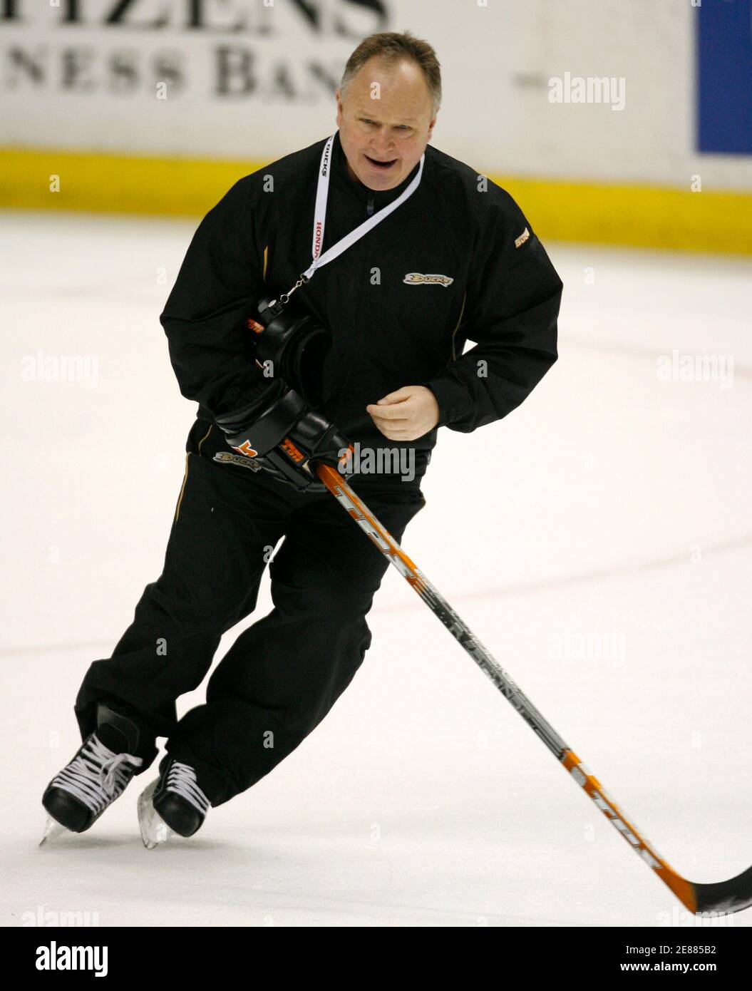 Anaheim ducks head coach randy hi-res stock photography and images - Alamy