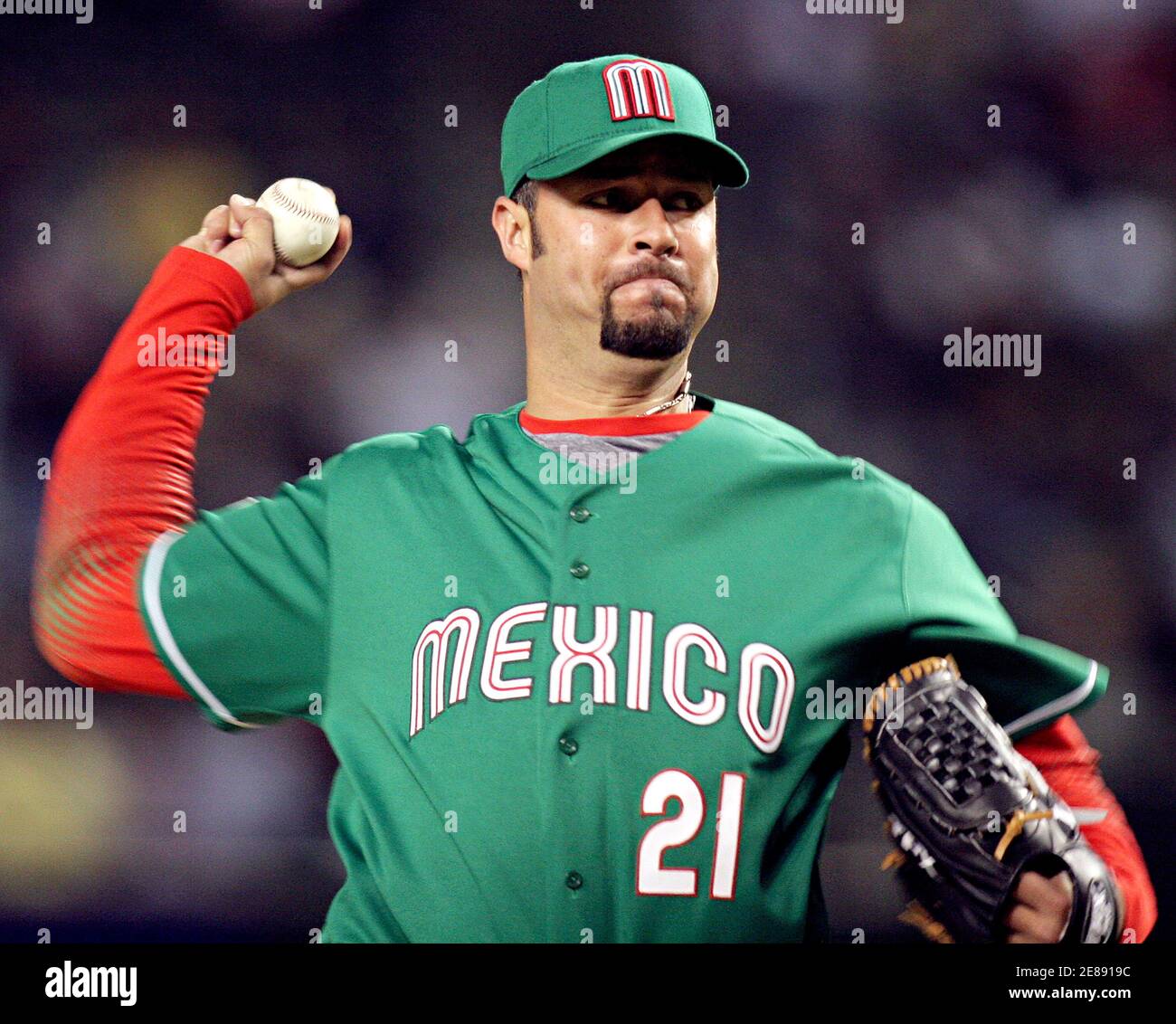 Esteban Loaiza High Resolution Stock Photography And Images Alamy