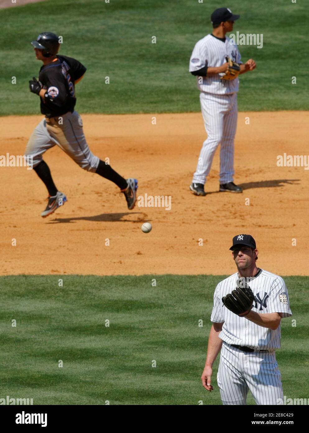 Farnsworth wright hires stock photography and images Alamy