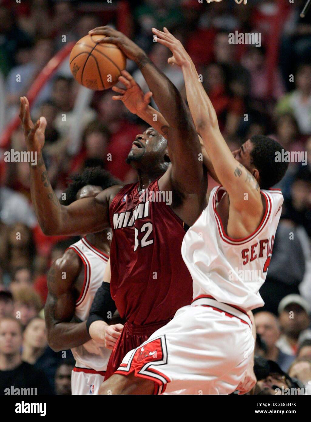 Miami Heats Shaquille Oneal Ball High Resolution Stock Photography and  Images - Alamy