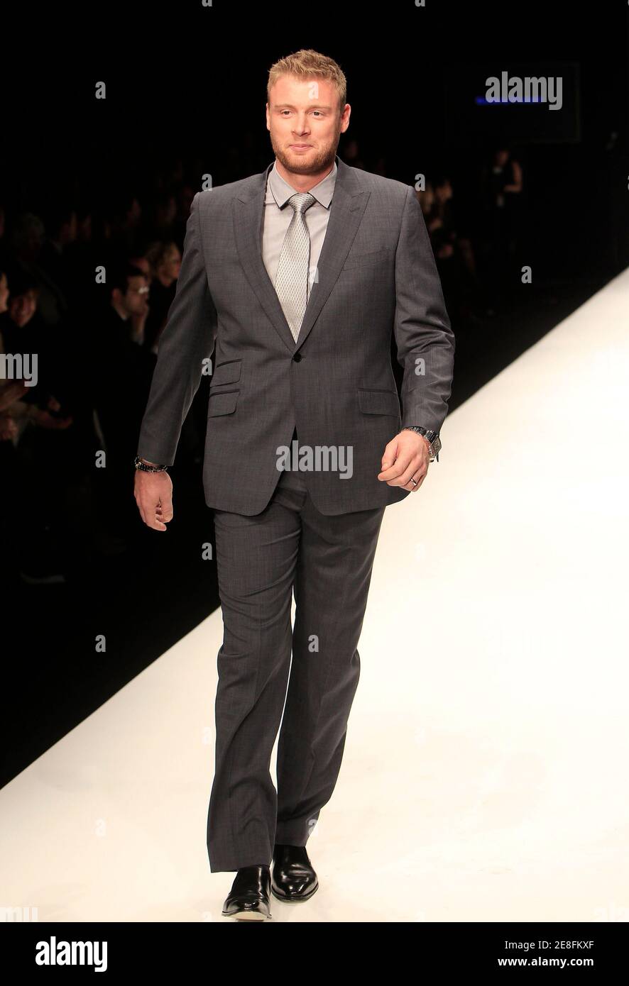 Cricket fashion hires stock photography and images Alamy