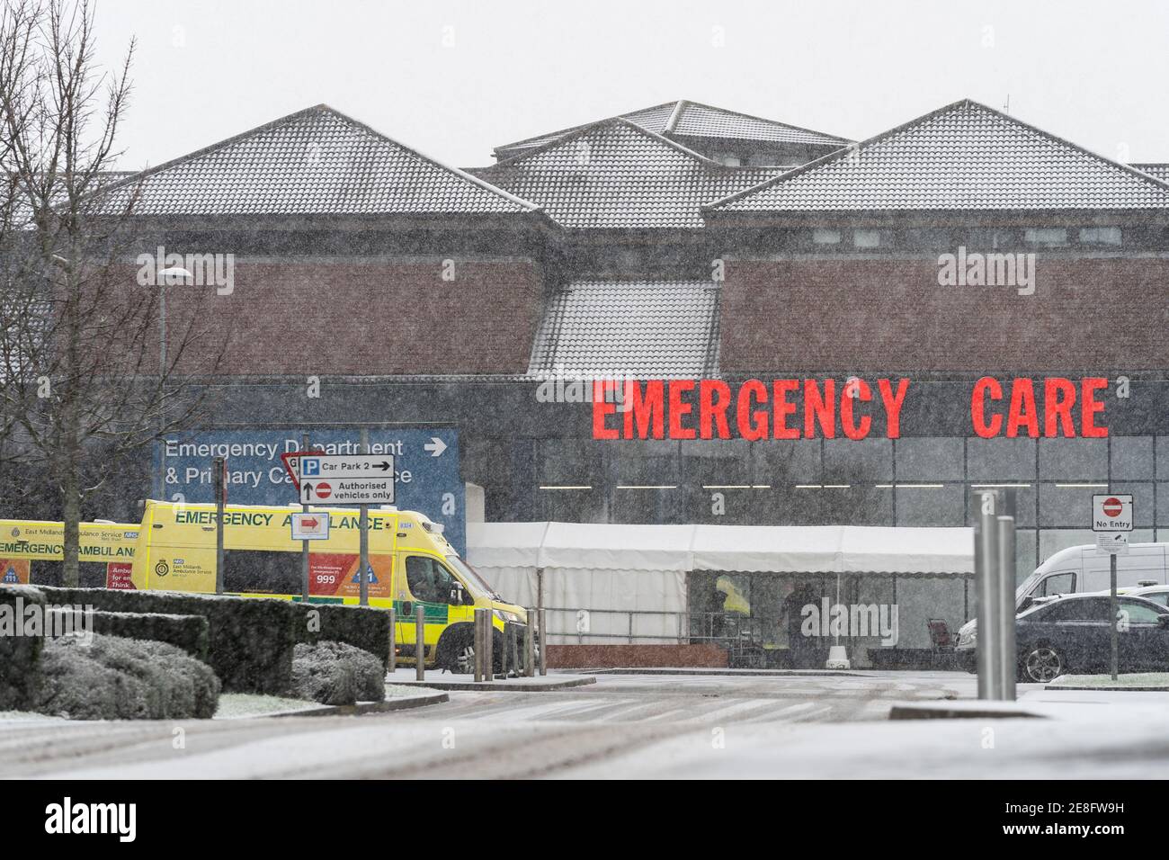 Kings Mill hospital heavy snow fall snowing severe weather putting