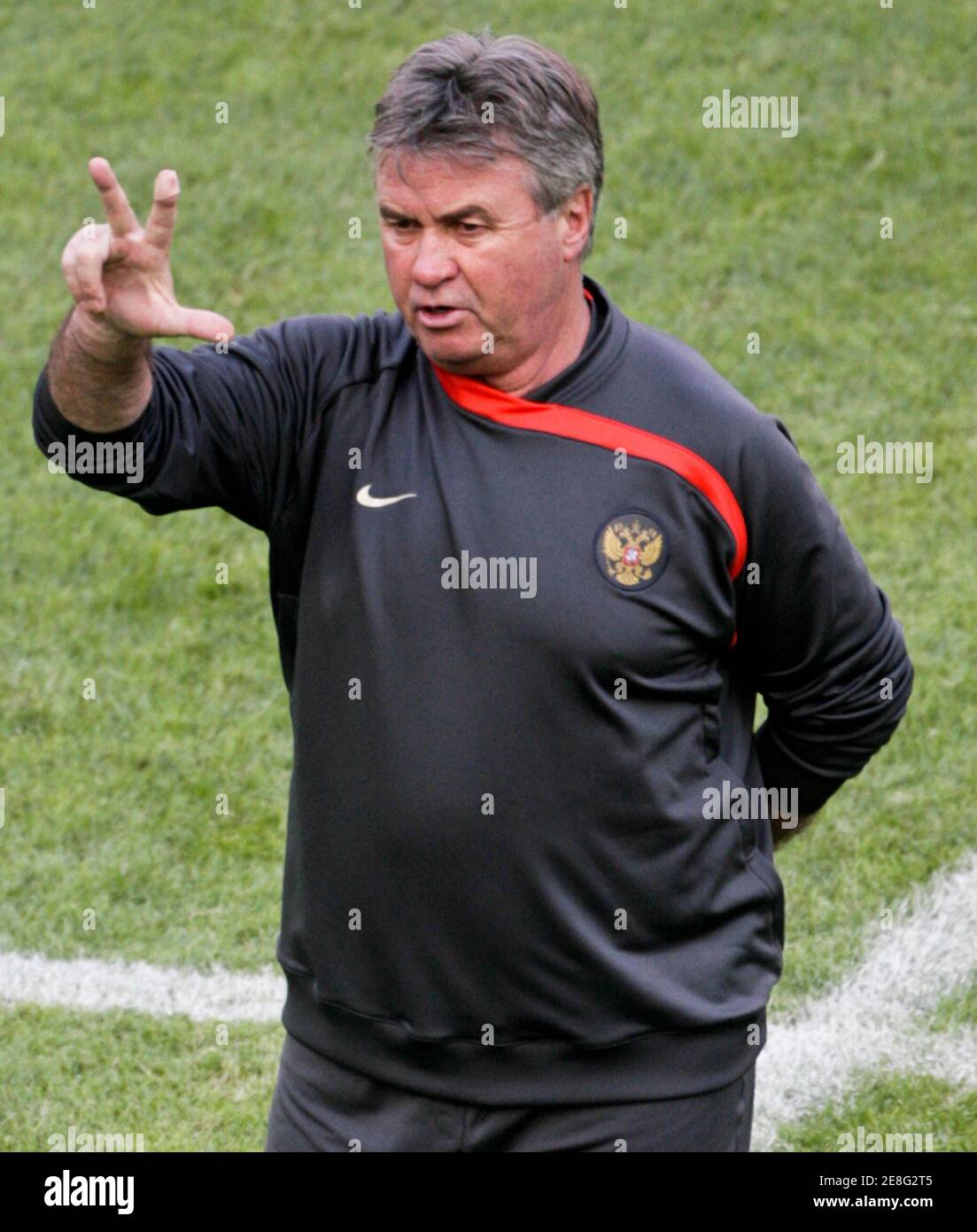 Russia's head coach Guus Hiddink conducts a training session for the Euro 2008 soccer tournament in Salzburg June 9, 2008.  REUTERS/Miro Kuzmanovic (AUSTRIA) MOBILE OUT. EDITORIAL USE ONLY Stock Photo