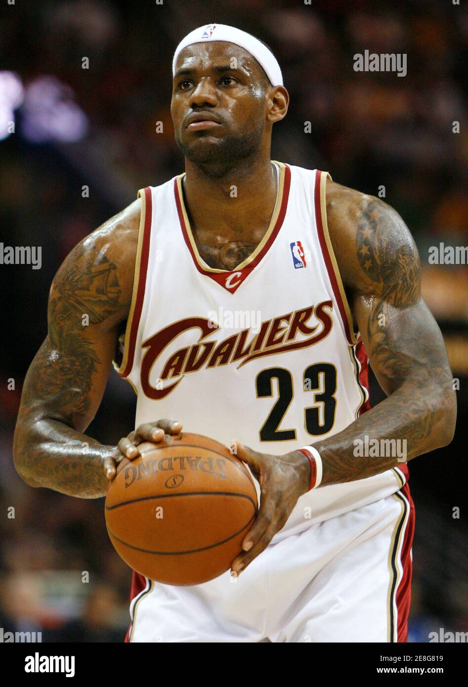 Lebron james free throw hires stock photography and images Alamy