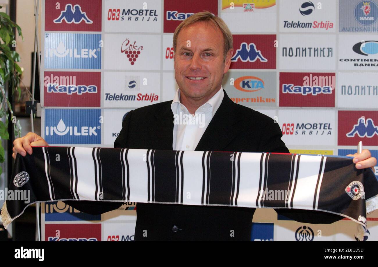 German Juergen Roeber, the new coach of Partizan Belgrade, poses after a news conference announcing his appointment in Belgrade October 6, 2005. Former Hertha Berlin and VFB Stuttgart coach, Roeber was appointed after Vladimir Vermezovic, who last season steered Partizan to the league title and the last 16 of the UEFA Cup, stepped down earlier this week following a string of poor results. Roeber has signed a deal to coach Partizan until the end of the season with an option of extending it for another year, Partizan said on the club's official website. REUTERS/Ivan Milutinovic Stock Photo