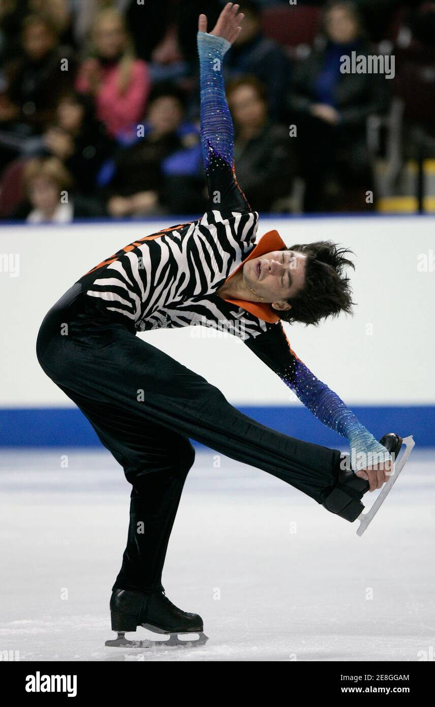 Switzerland's Stephane Lambiel competes during the men's free skate at the Skate Canada figure skating competition in Victoria, British Columbia November 4, 2006. Lambiel took first place.     REUTERS/Andy Clark (CANADA) Stock Photo