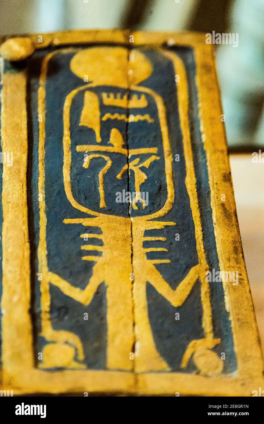 Cairo, Egyptian Museum, from the tomb of Yuya and Thuya : Wooden and gilded jewel box, showing a Djed pillar holding the cartouche of the king. Stock Photo