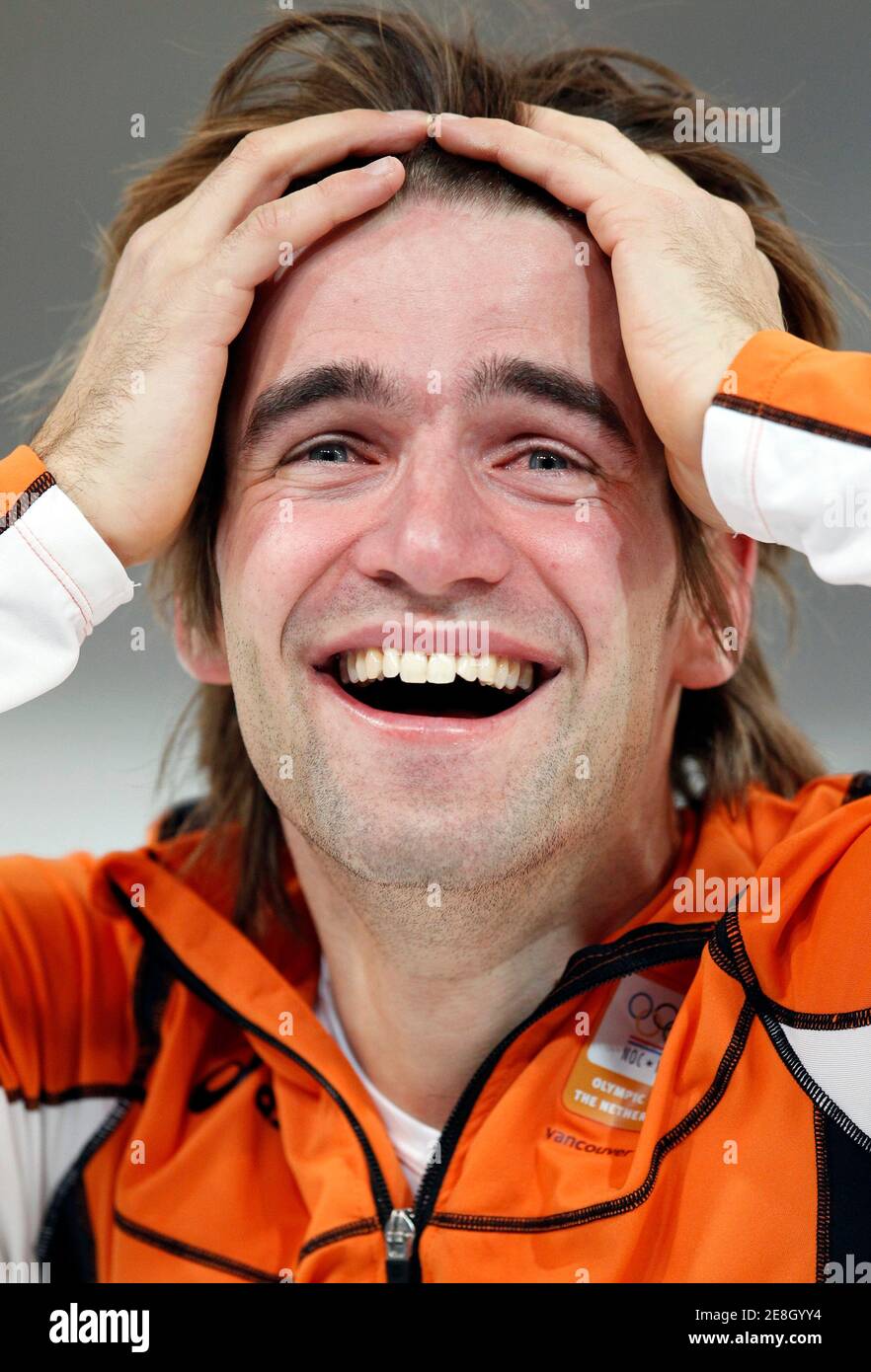 Mark Tuitert of the Netherlands reacts after winning the men's 1500 metres speed skating race at the Richmond Olympic Oval during the Vancouver 2010 Winter Olympics February 20, 2010.     REUTERS/Jerry Lampen (CANADA) Stock Photo