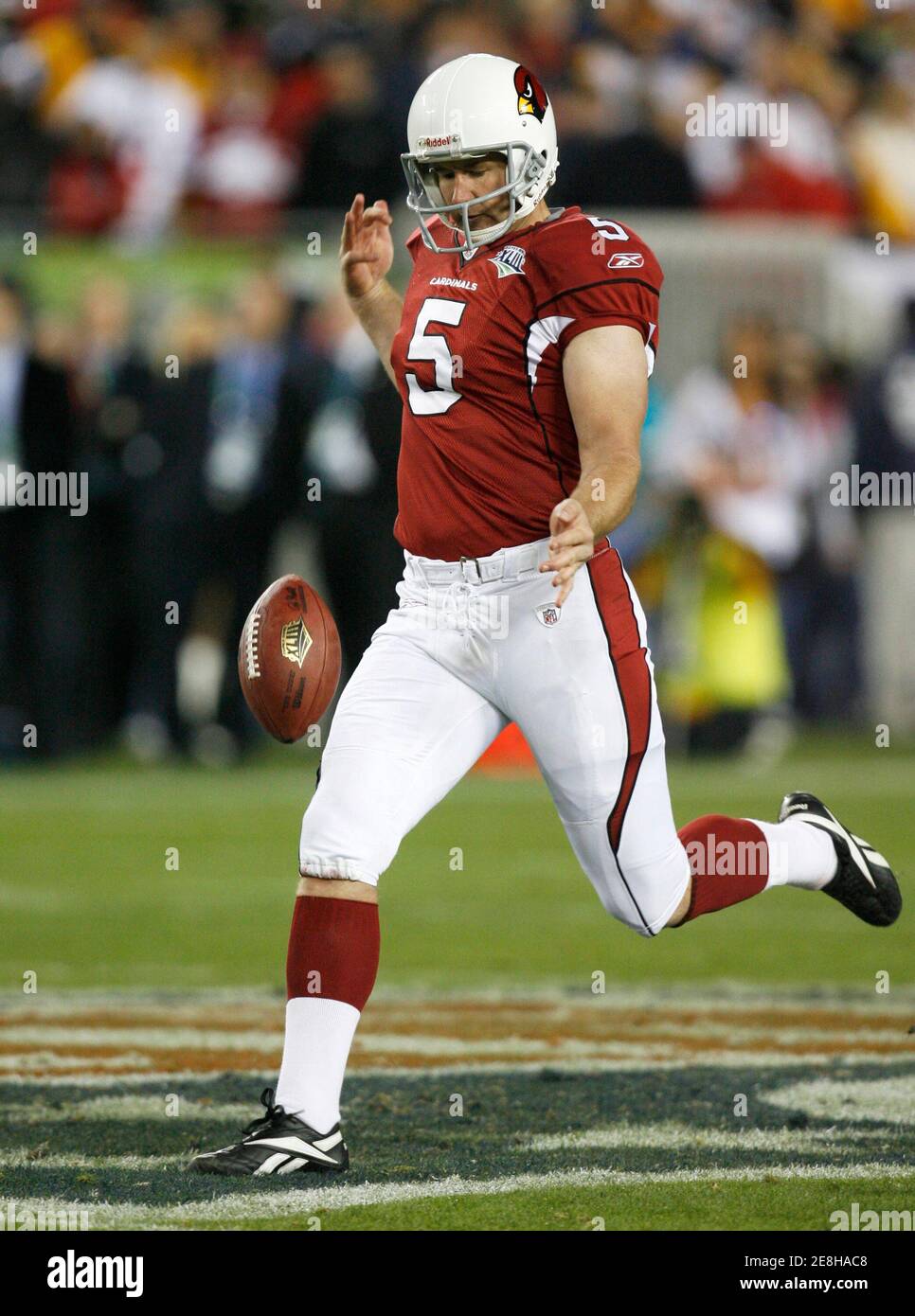 Arizona Cardinals punter Ben Graham of Australia kicks the ball against the  Pittsburgh Steelers during the fourth quarter of the NFL's Super Bowl XLIII  football game in Tampa, Florida February 1, 2009.