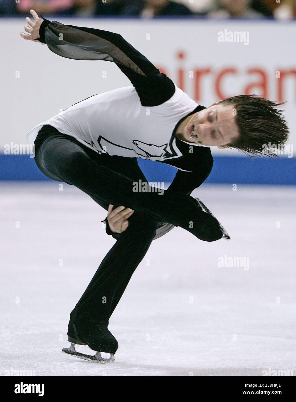 U.S. skater Johnny Weir competes in the men's short program during Skate Canada figure skating competition in Victoria, British Columbia November 3, 2006.     REUTERS/Andy Clark (CANADA) Stock Photo