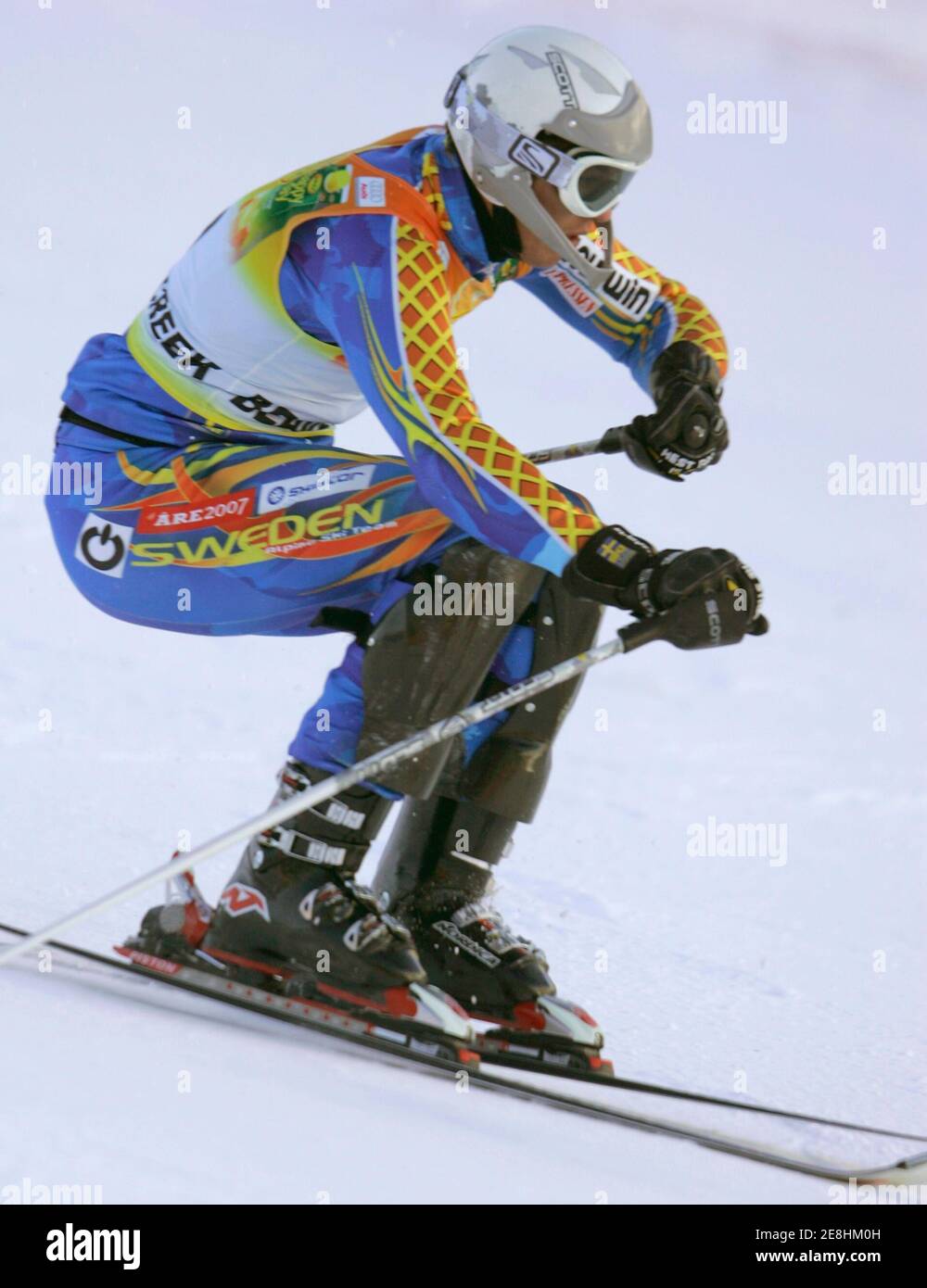 Andre Myhrer of Sweden skis to the best time in the first heat of the men's World Cup slalom in Beaver Creek, Colorado, December 3, 2006  REUTERS/Rick Wilking (UNITED STATES) Stock Photo