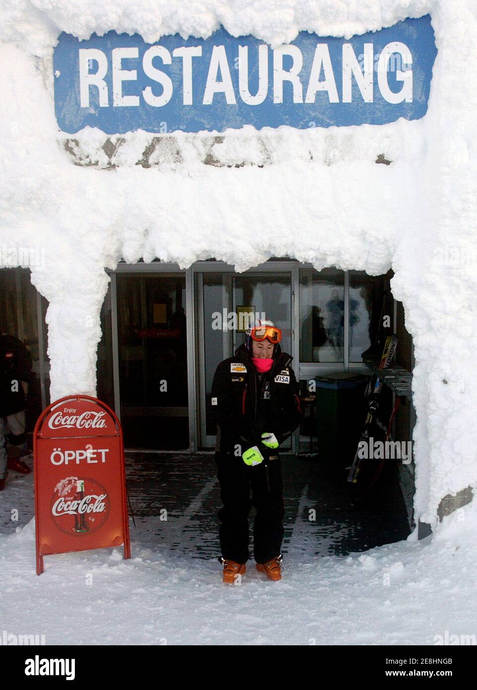 Stacey Cook of the U.S. leaves an an ice-covered restaurant at the top of the mountain before a training run for the downhill race at the Alpine Skiing World Championships 2007 in Are February 7, 2007. The temperature at the start of today's training run was -25 C (-13 F). REUTERS/Pascal Lauener (SWEDEN) Stock Photo