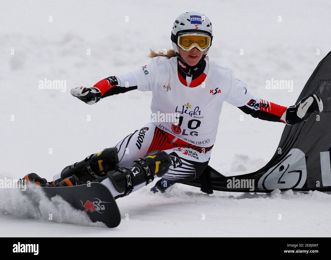 Marion Kreiner of Austria competes during the women's snowboard parallel slalom qualification at the FIS Snowboard World Championships in Hoengseong, east of Seoul, January 21, 2009.  REUTERS/Jo Yong-Hak  (SOUTH KOREA) Stock Photo