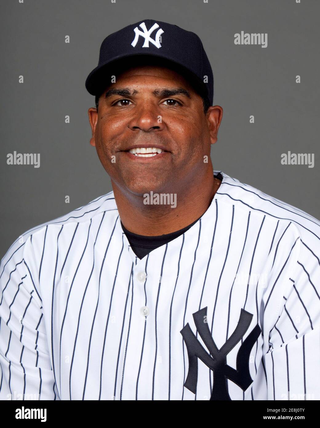 New york yankees bullpen coach hi-res stock photography and images - Alamy