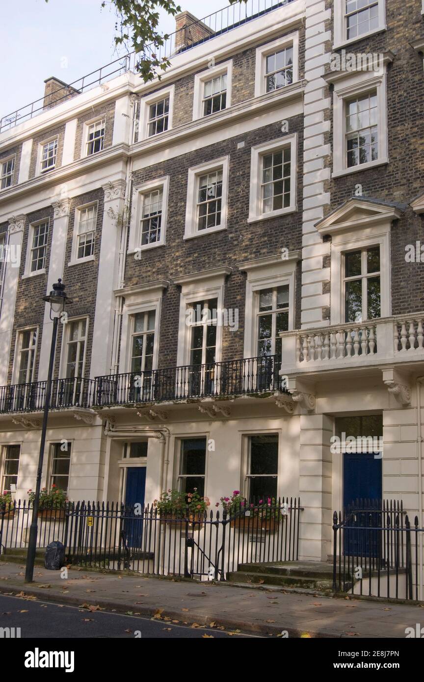 The famous economist John Maynard Keynes (1883 - 1946) lived in this house in Gordon Square, Bloomsbury, London.  Historic house viewed from public pa Stock Photo