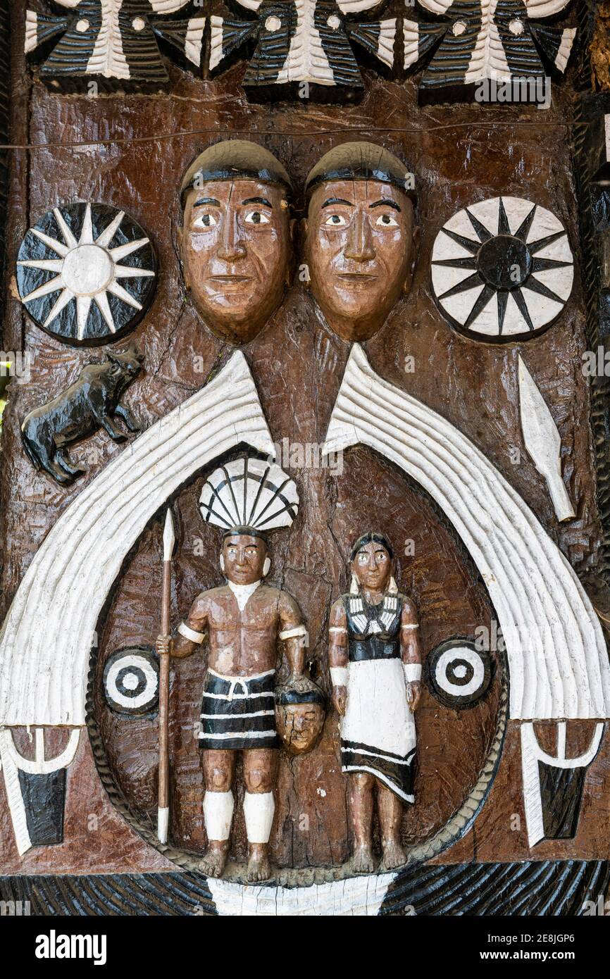 Artist wood carving indian native hires stock photography and images
