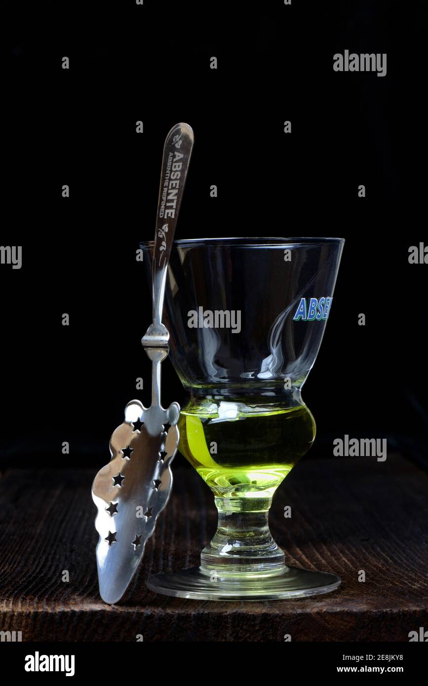 Absinthe shot hi-res stock photography and images - Alamy
