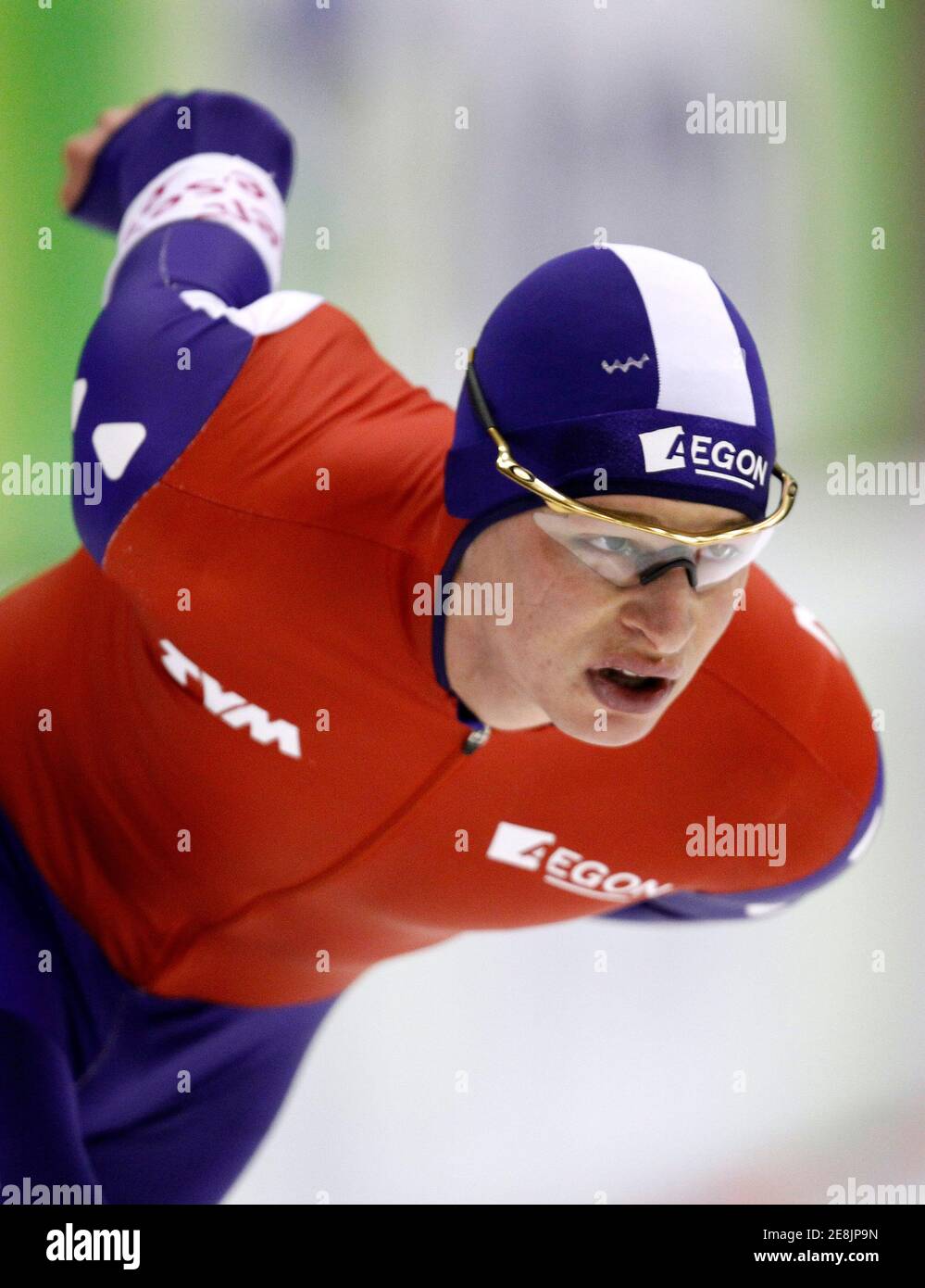 The Netherlands' Sven Kramer competes in the men's 10000 meters World Speed Skating Championships all round race at the Thialf Stadium in Heerenveen March 21, 2010. Kramer took the World Championships title for the fourth time.  REUTERS/Jerry Lampen (NETHERLANDS - Tags: SPORT SPEED SKATING) Stock Photo
