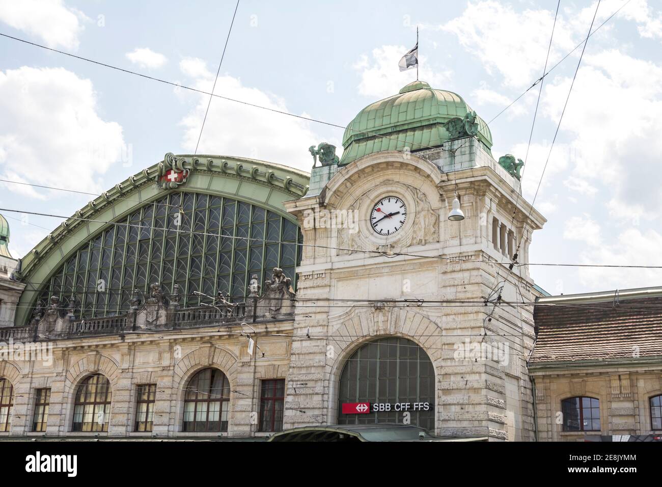 Basel, SWITZERLAND: The Main Railway Station (Bahnhof Basel SBB) And Trams Transit in From Of the Station Stock Photo