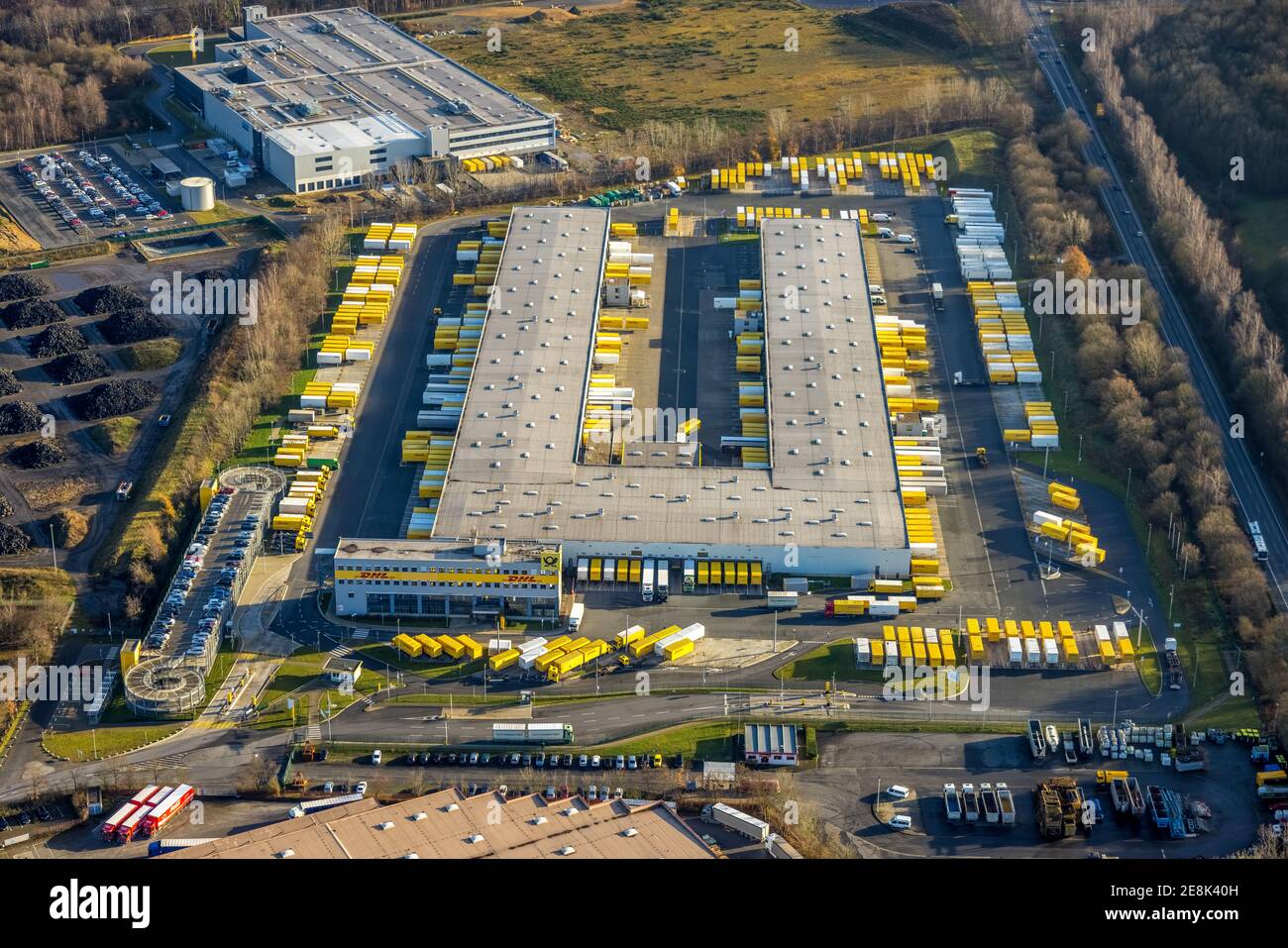 Dhl freight center dorsten hi-res stock photography and images - Alamy
