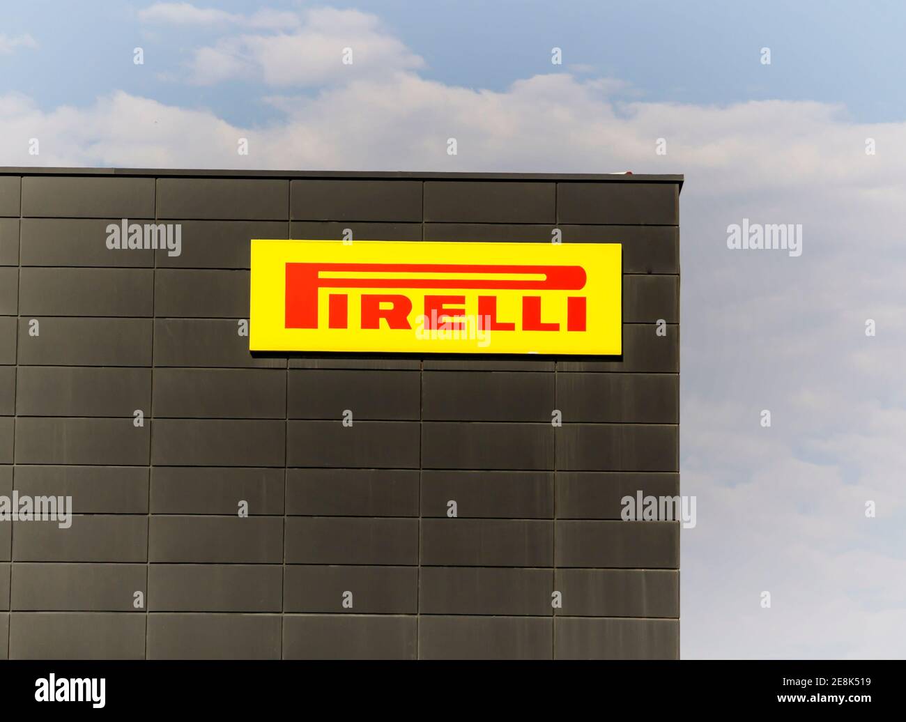Ankara, Turkey : PIRELLI Logo on a store in Ankara. PIRELLI is one of the  world's leading manufacturers for vehicle tires Stock Photo - Alamy