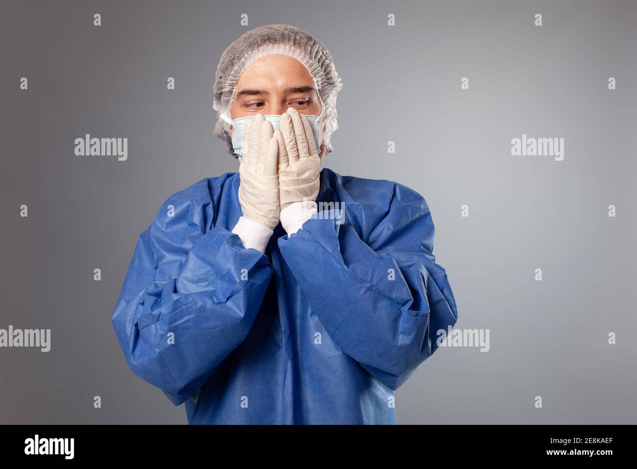 Handsome doctor hi hi-res stock photography and images - Alamy