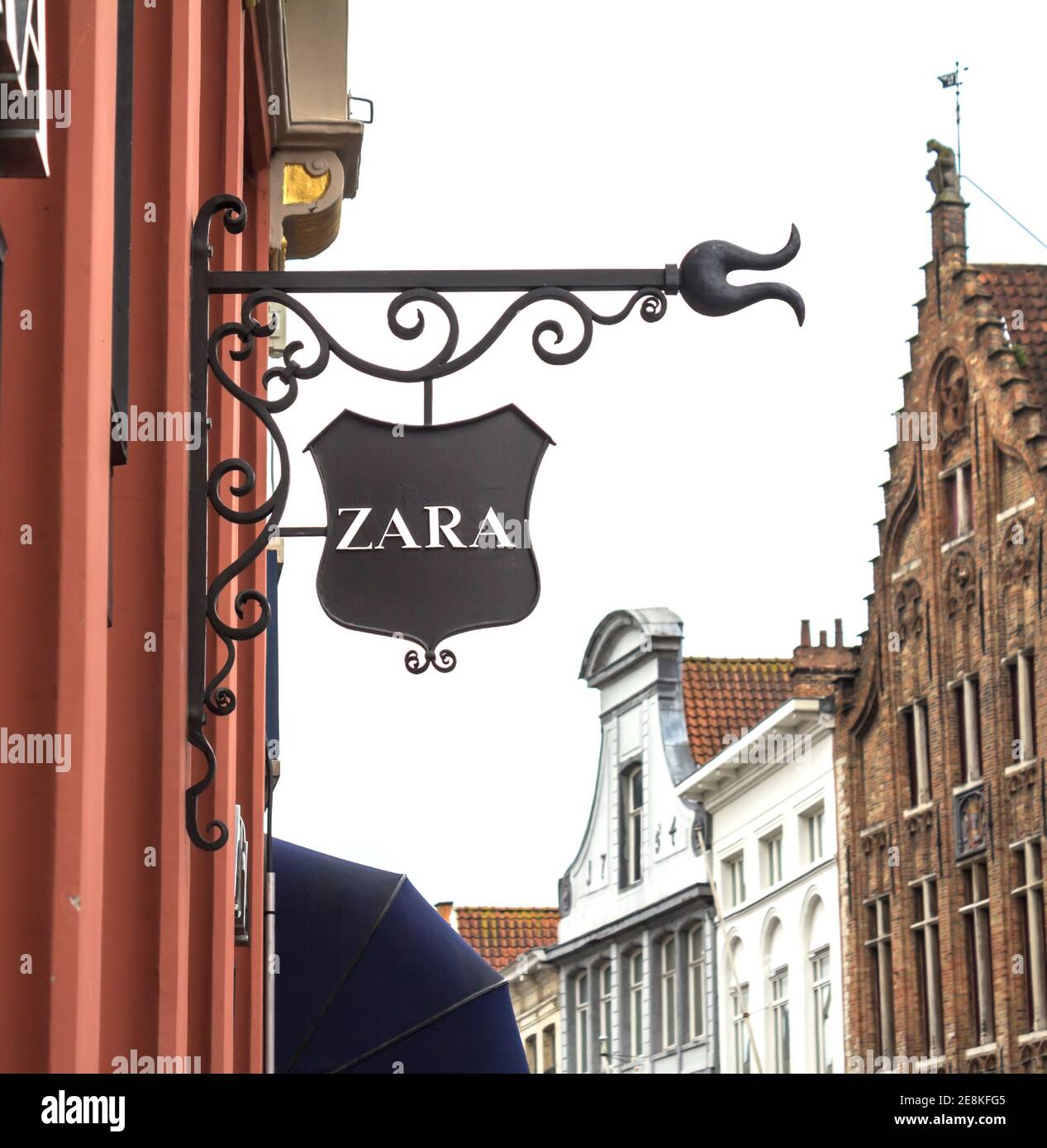Bruges, Belgium : ZARA fashion store. Zara is an Spanish clothing and  accessories retailer Stock Photo - Alamy