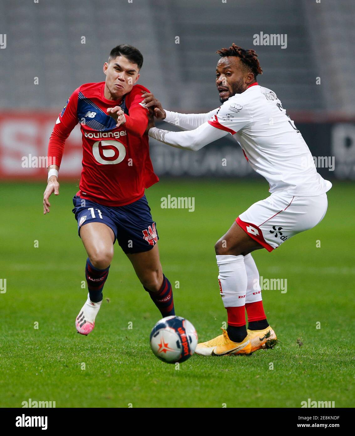 Soccer Football - Ligue 1 - Lille v Dijon - Stade Pierre-Mauroy, Lille,  France - January 31, 2021 Lille's Luiz Araujo in action with Dijon's Ngonda  Muzinga REUTERS/Pascal Rossignol Stock Photo - Alamy