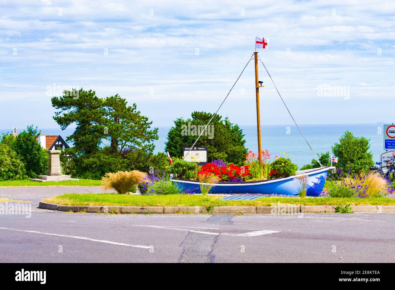 White house st margarets bay hires stock photography and images Alamy