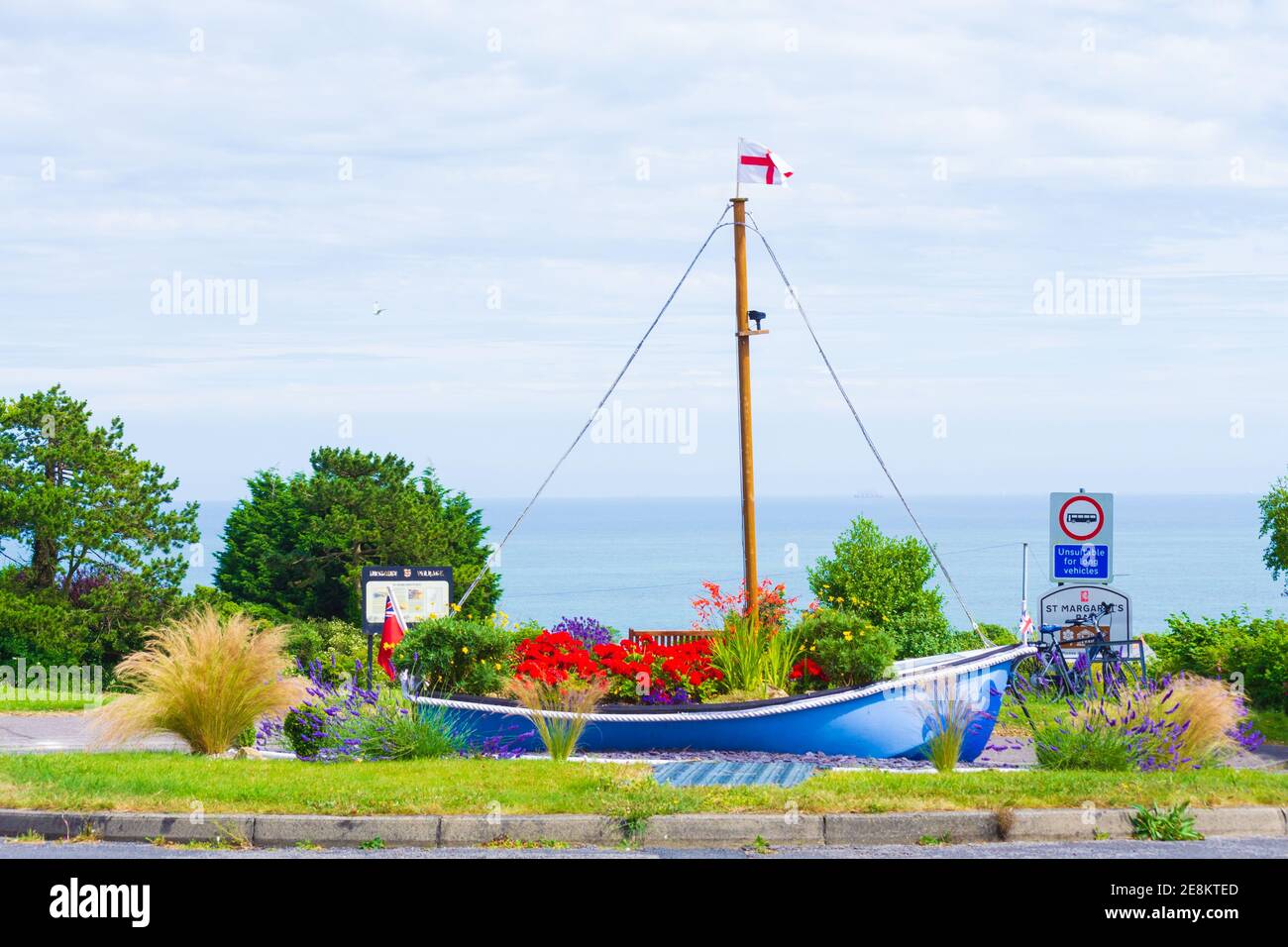 White house st margarets bay hires stock photography and images Alamy
