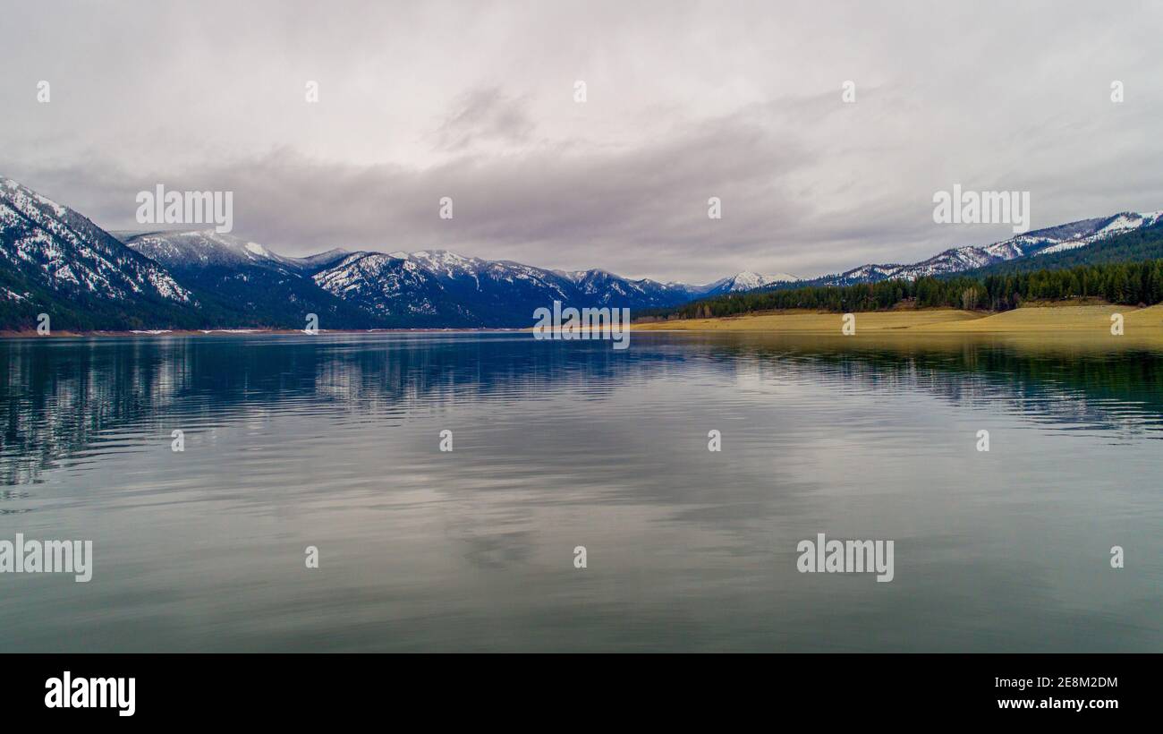 Cle Elum Lake Stock Photo Alamy