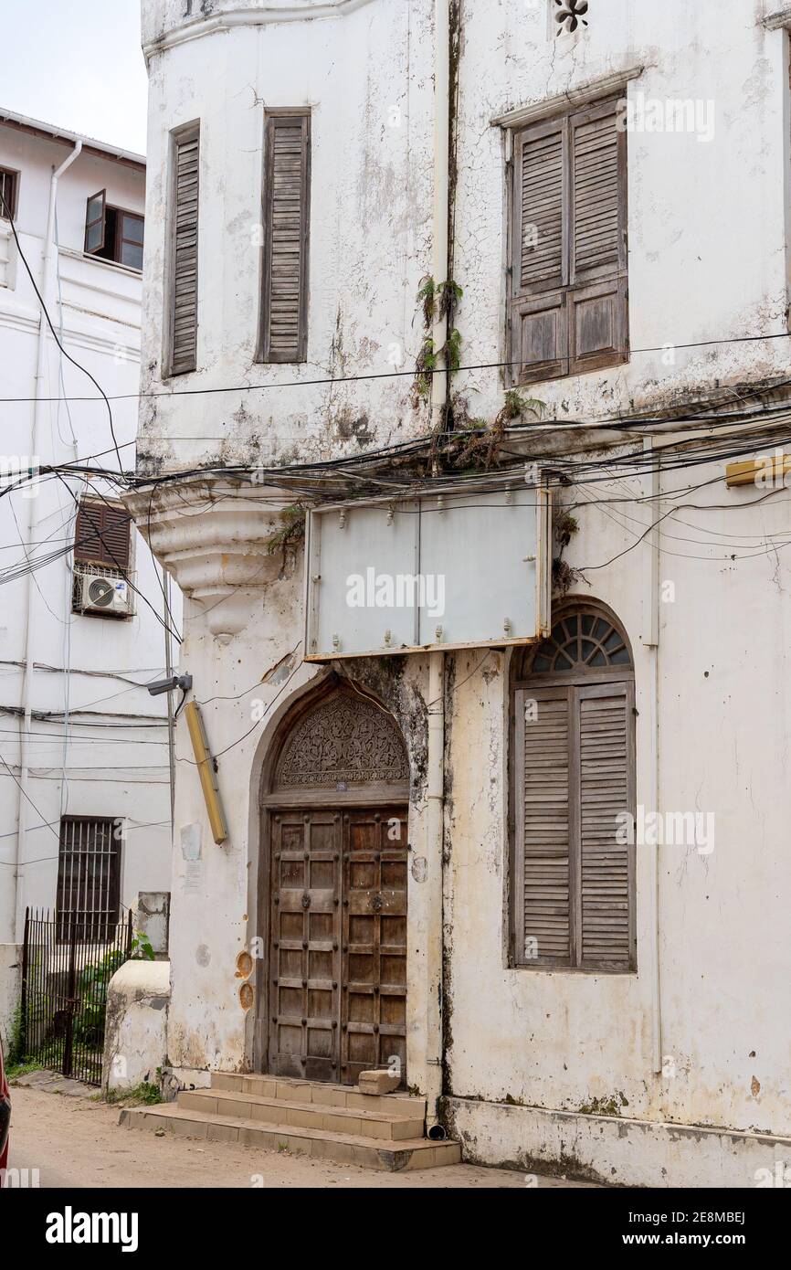 Old traditional doors. Stone Town, Zanzibar, Tanzania Stock Photo Alamy