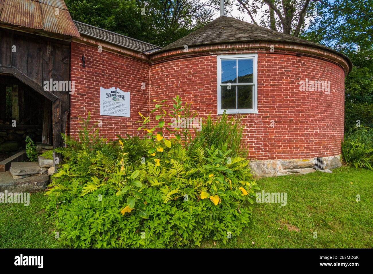 Brick Schoolhouse High Resolution Stock Photography and Images Alamy