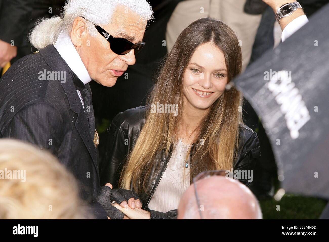 Karl lagerfeld store vanessa watch