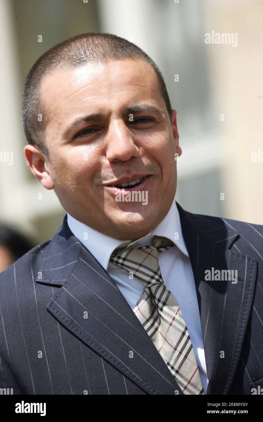 French Rai singer Faudel attends the Garden party held at the Elysee Palace in celebration of Bastille Day in Paris, France, on July 14, 2007. Photo by ABACAPRESS.COM Stock Photo