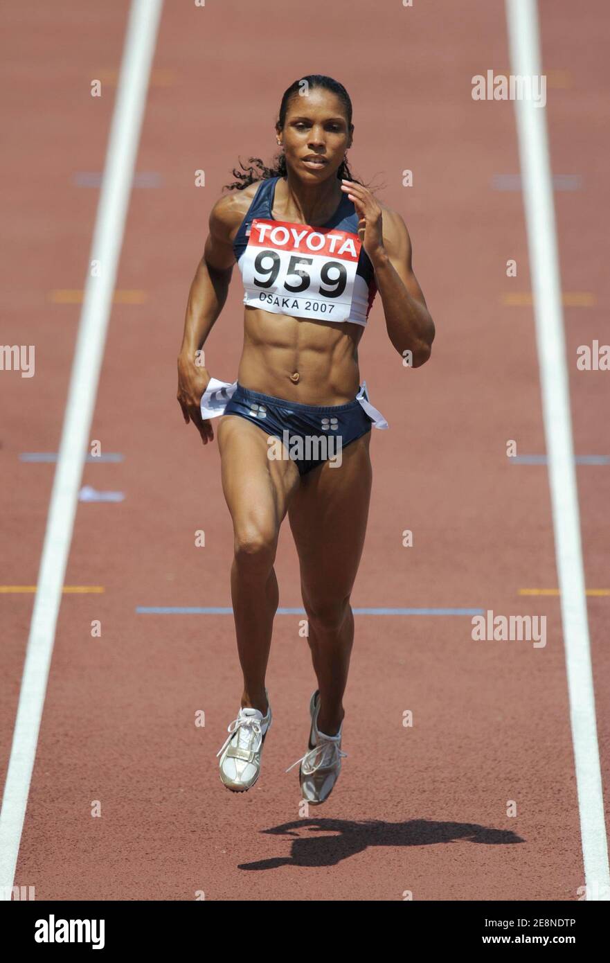 Torri edwards hires stock photography and images Alamy