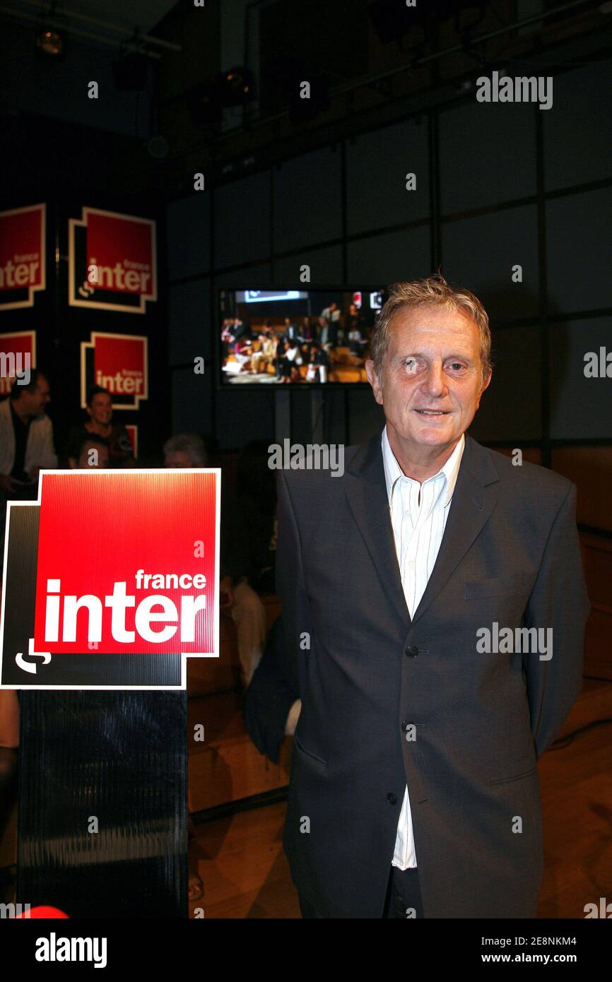 Frederic Schlesinger attends the annual press conference of French radio  station France Inter held at the