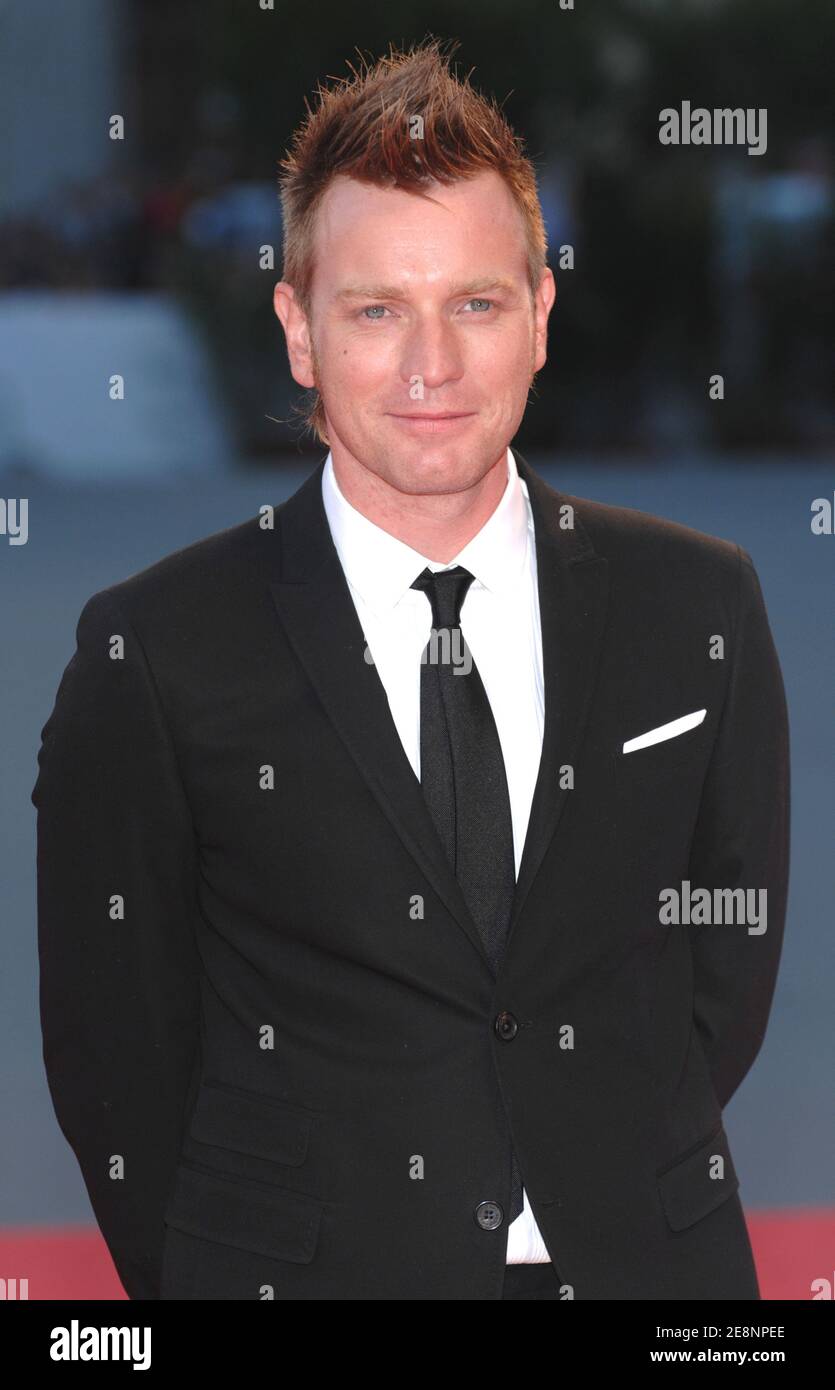 Cast member Ewan McGregor walks the red carpet for the screening of 'Cassandra's Dream' at the 64th annual Venice Film Festival in Venice, Italy, on September 2, 2007. Photo by Nicolas Khayat/ABACAPRESS.COM Stock Photo