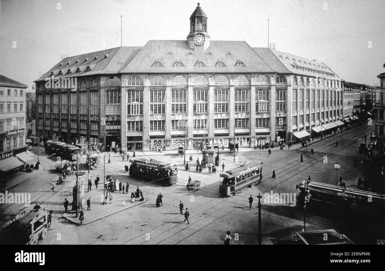 Moritzplatz Wertheim 1914. Stock Photo