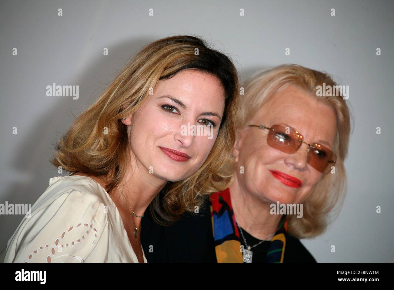 US actress Gena Rowlands and her daughter Zoe Cassavetes pose at the  photocall for the film 'Broken English' at International Deauville center  during the 33rd American Film Festival in Deauville, France on