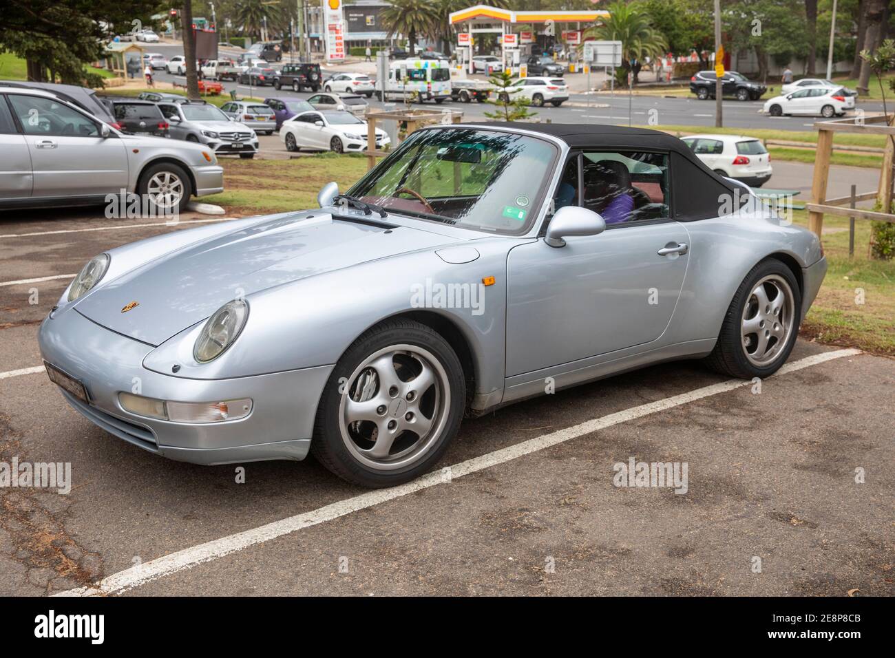 1995 porsche 911 carrera hi-res stock photography and images - Alamy