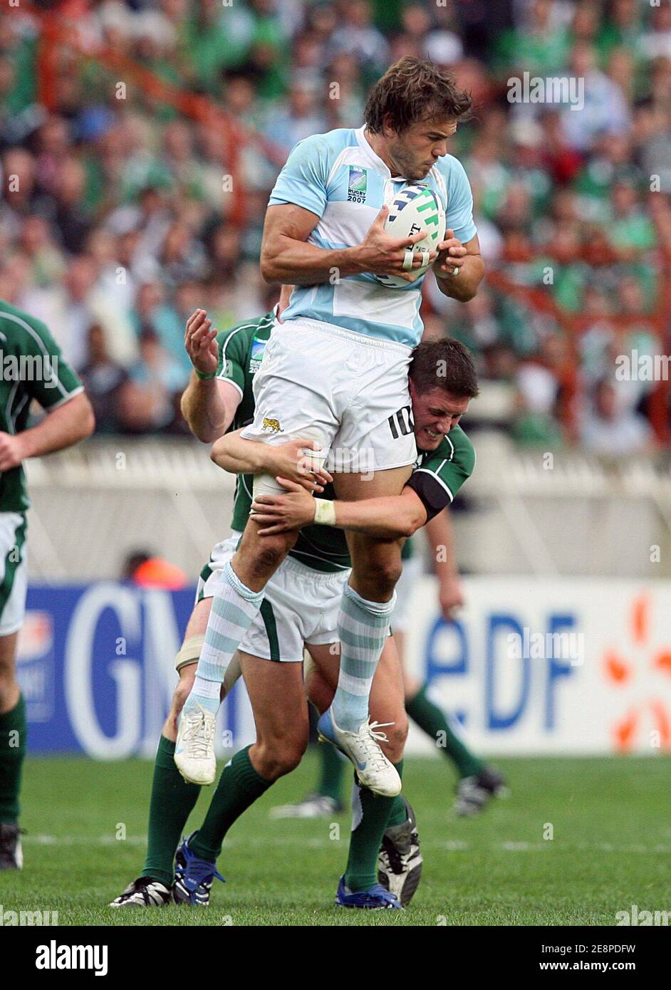 Argentina's Juan Martin Hernandez during the IRB Rugby World Cup 2007, Pool D, Ireland vs Argentina at the Parxc des Princes in Paris, France on September 30, 2007. Photo by Taamallah Mehdi/Cameleon/ABACAPRESS.COM Stock Photo