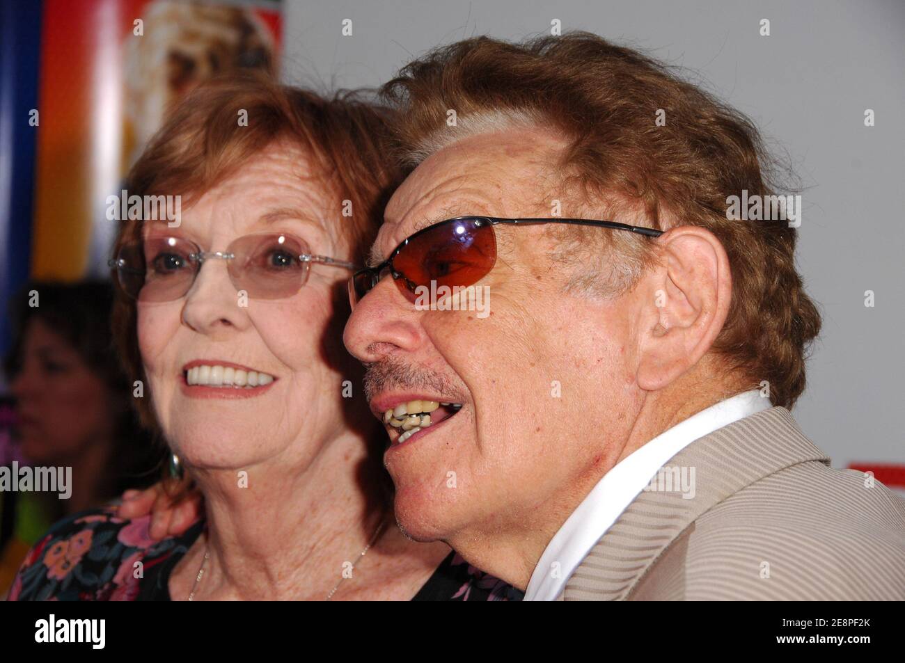 Husband and wife actors Jerry Stiller and Anne Meara attend the