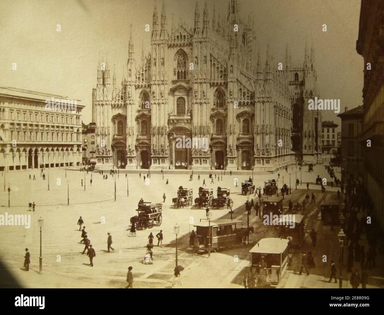 Milano piazza Duomo ca1880 Stock Photo - Alamy